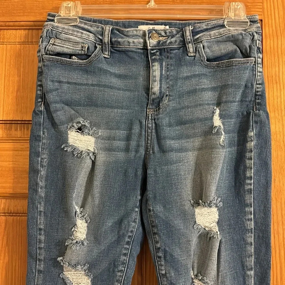 Cello Distressed Skinny Jeans - Picture 2 of 5
